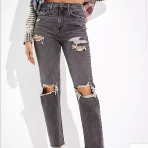 American Eagle 90s boyfriend jeans